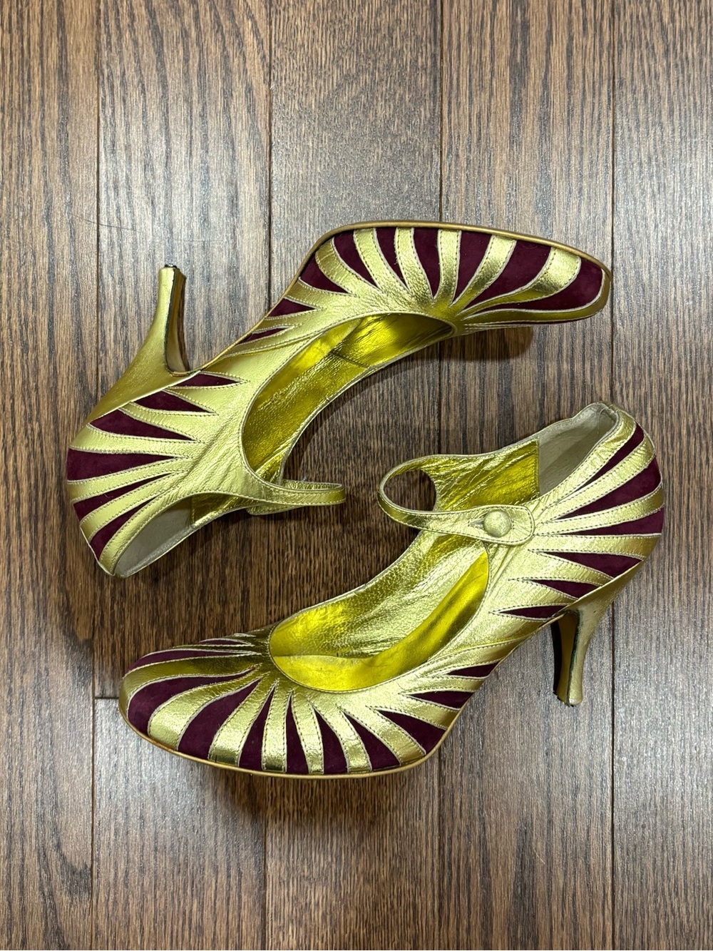Authentic Dolce & Gabbana heels - Picture 4 of 6